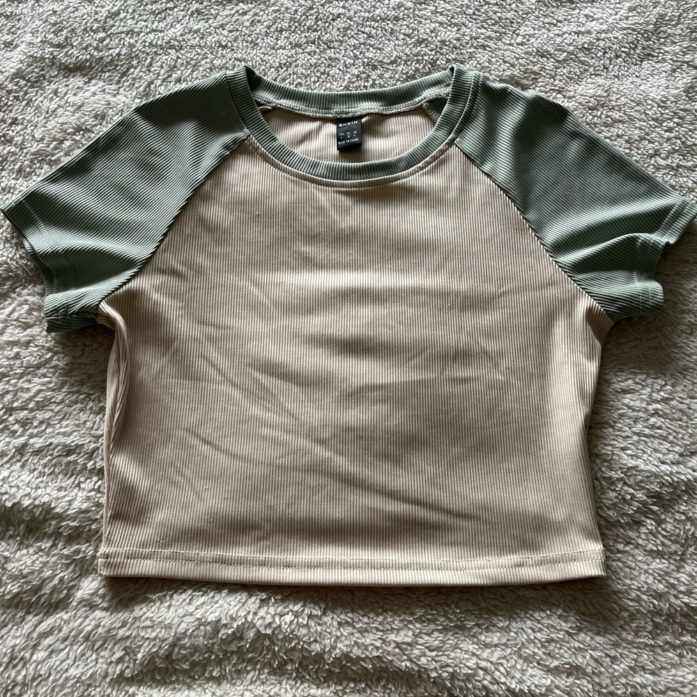 ribbed basic tee